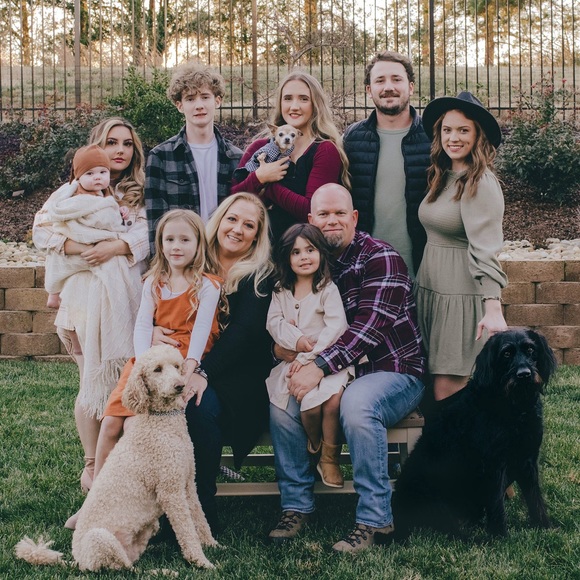 Meet your Posher, Carla - Picture 1 of 1